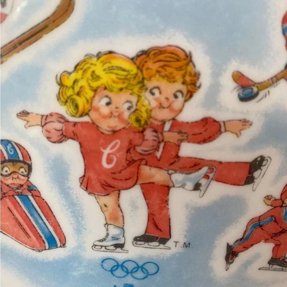 VINTAGE 1984 Campbell Soup Winter Olympics Shallow Bowl - Collector’s Item